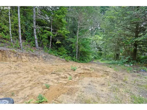 94845 Wind Song Lane North Bend OR 97459