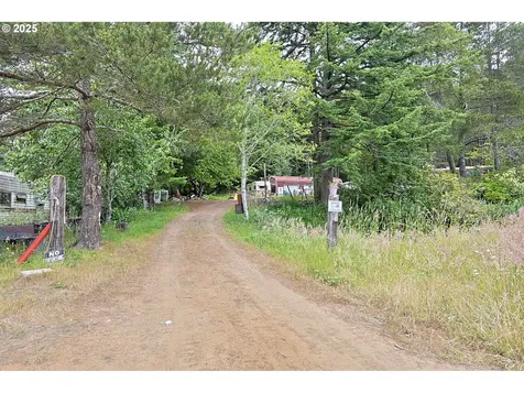 94845 Wind Song Lane North Bend OR 97459
