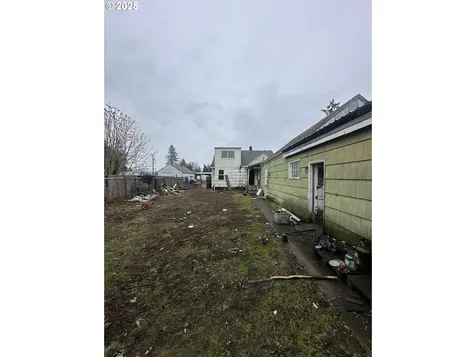 150 N Cleveland Street Eugene OR 97402