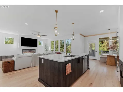 5040 S Street Washougal WA 98671