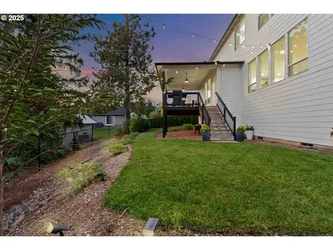 5040 S Street Washougal WA 98671