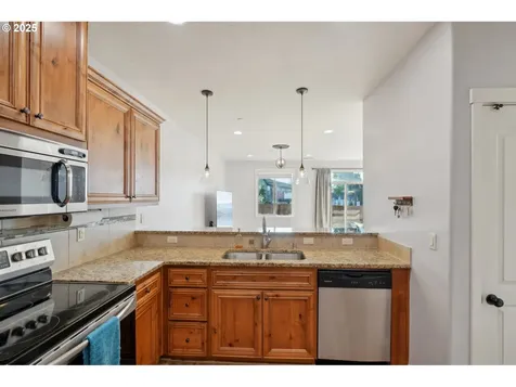 229 N 33rd Court Ridgefield WA 98642