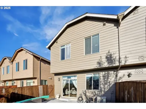 229 N 33rd Court Ridgefield WA 98642