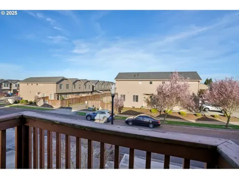 229 N 33rd Court Ridgefield WA 98642