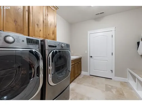 13008 NW 49th Avenue Vancouver WA 98685