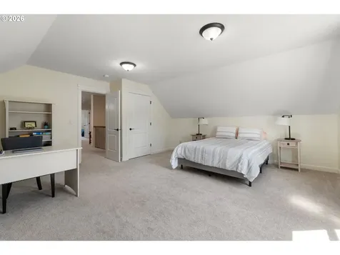 13008 NW 49th Avenue Vancouver WA 98685