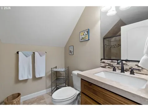 13008 NW 49th Avenue Vancouver WA 98685