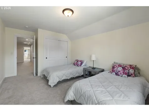 13008 NW 49th Avenue Vancouver WA 98685