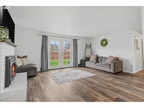 38929 SW 4th Avenue Scio OR 97374