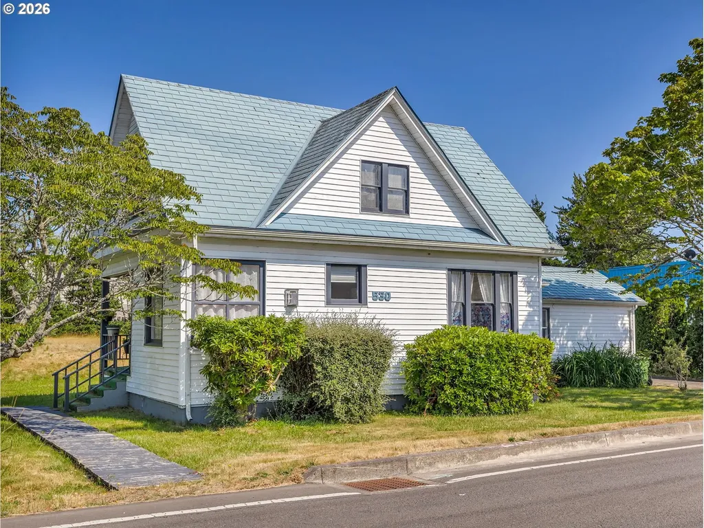 530 SE Marlin Avenue Warrenton OR 97146