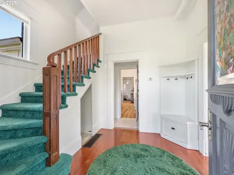 530 SE Marlin Avenue Warrenton OR 97146