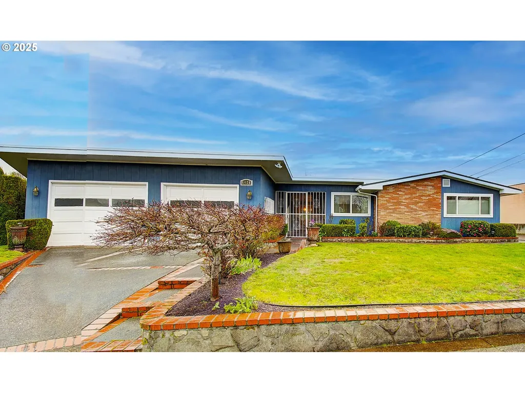6420 NE 41st Avenue Portland OR 97211