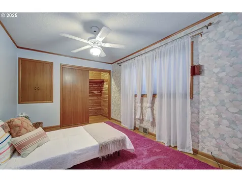 6420 NE 41st Avenue Portland OR 97211