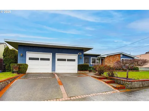 6420 NE 41st Avenue Portland OR 97211