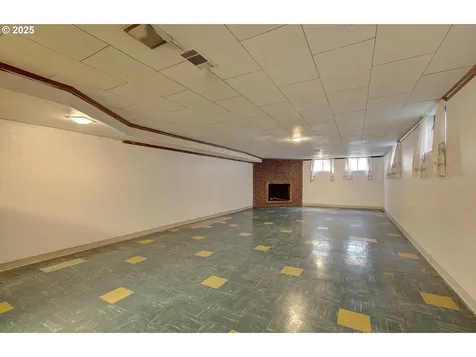 6420 NE 41st Avenue Portland OR 97211