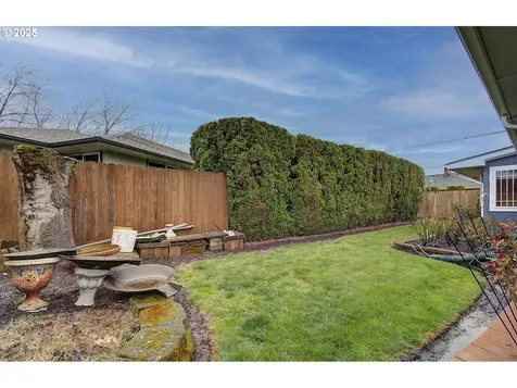 6420 NE 41st Avenue Portland OR 97211
