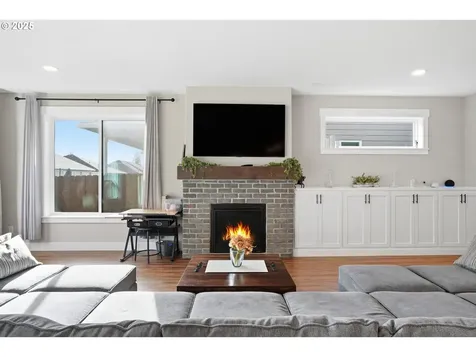 8211 NE 168th Place Vancouver WA 98682