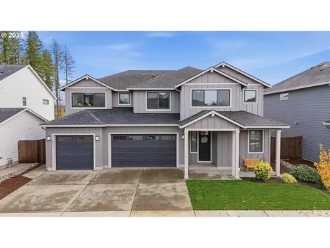 8211 NE 168th Place Vancouver WA 98682