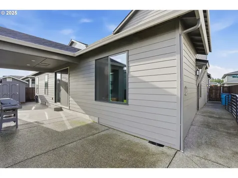 8211 NE 168th Place Vancouver WA 98682