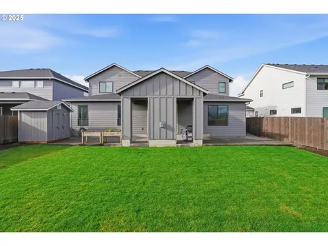 8211 NE 168th Place Vancouver WA 98682