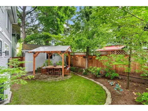 2344 NE 24th Avenue Portland OR 97212