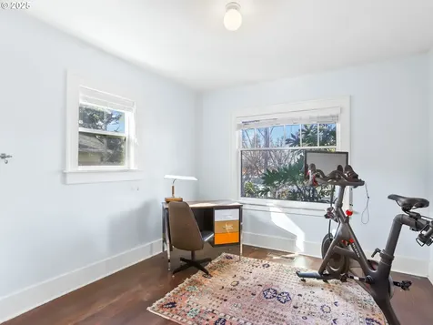 5324 NE Wasco Street Portland OR 97213
