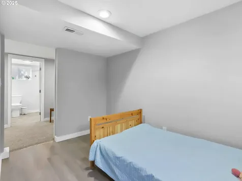 5324 NE Wasco Street Portland OR 97213