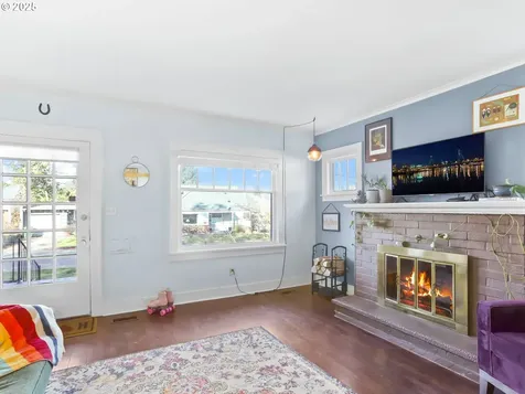 5324 NE Wasco Street Portland OR 97213