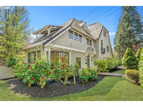 3574 E Burnside Street Portland OR 97214