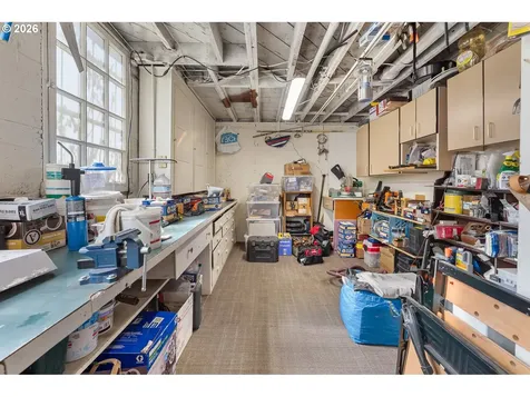 3574 E Burnside Street Portland OR 97214
