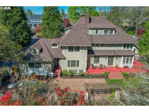 3574 E Burnside Street Portland OR 97214