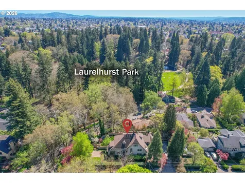3574 E Burnside Street Portland OR 97214
