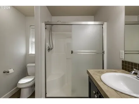 5627 SW 186th Place Beaverton OR 97078