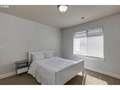 5627 SW 186th Place Beaverton OR 97078
