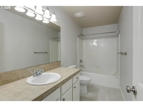 5627 SW 186th Place Beaverton OR 97078