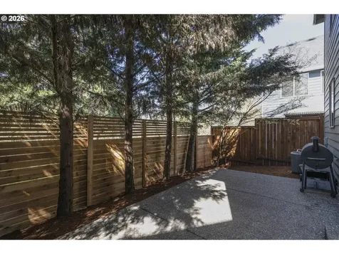 5627 SW 186th Place Beaverton OR 97078