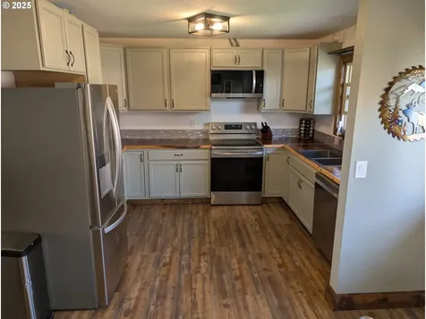 1310 SW 24th Street Pendleton OR 97801