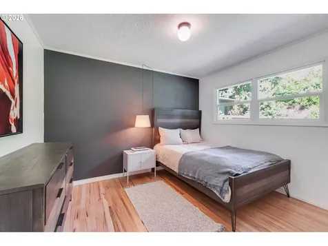 4391 Upper Drive Lake Oswego OR 97035