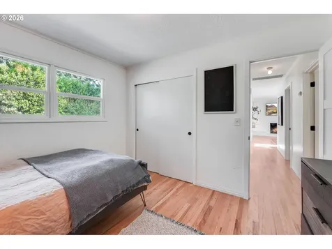 4391 Upper Drive Lake Oswego OR 97035