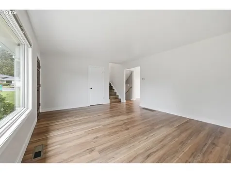 2555 NE 146th Drive Portland OR 97230