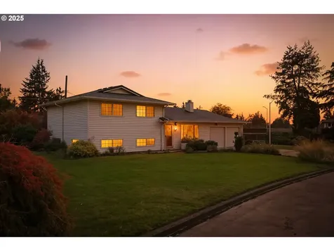 2555 NE 146th Drive Portland OR 97230