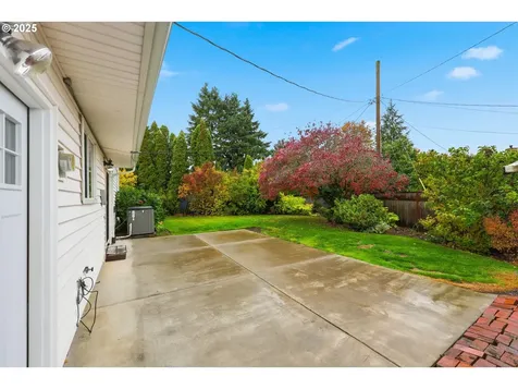 2555 NE 146th Drive Portland OR 97230