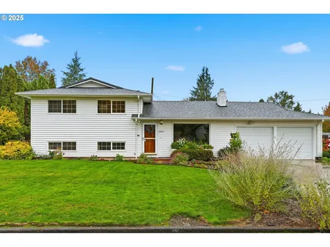 2555 NE 146th Drive Portland OR 97230