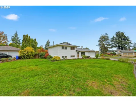 2555 NE 146th Drive Portland OR 97230