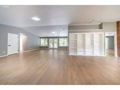 60 Seagrove Place Lincoln City OR 97367