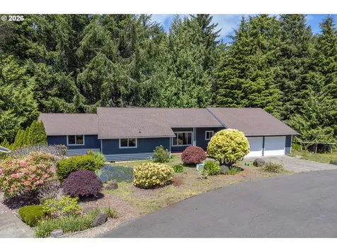 60 Seagrove Place Lincoln City OR 97367
