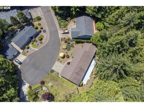 60 Seagrove Place Lincoln City OR 97367