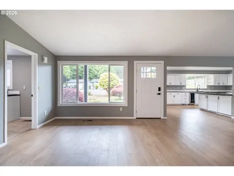 60 Seagrove Place Lincoln City OR 97367