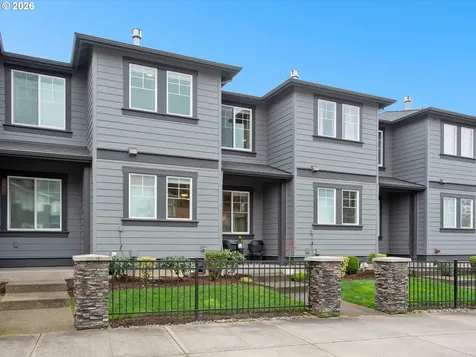 4023 SE Century Boulevard Hillsboro OR 97123