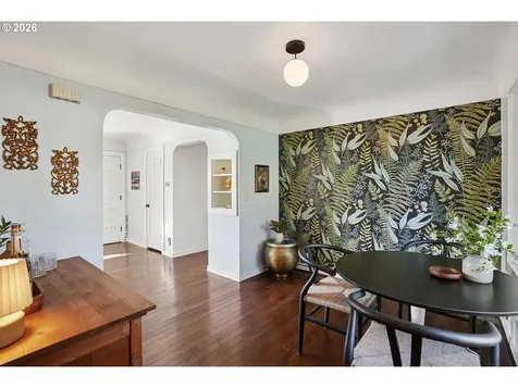 404 NE 108th Avenue Portland OR 97220